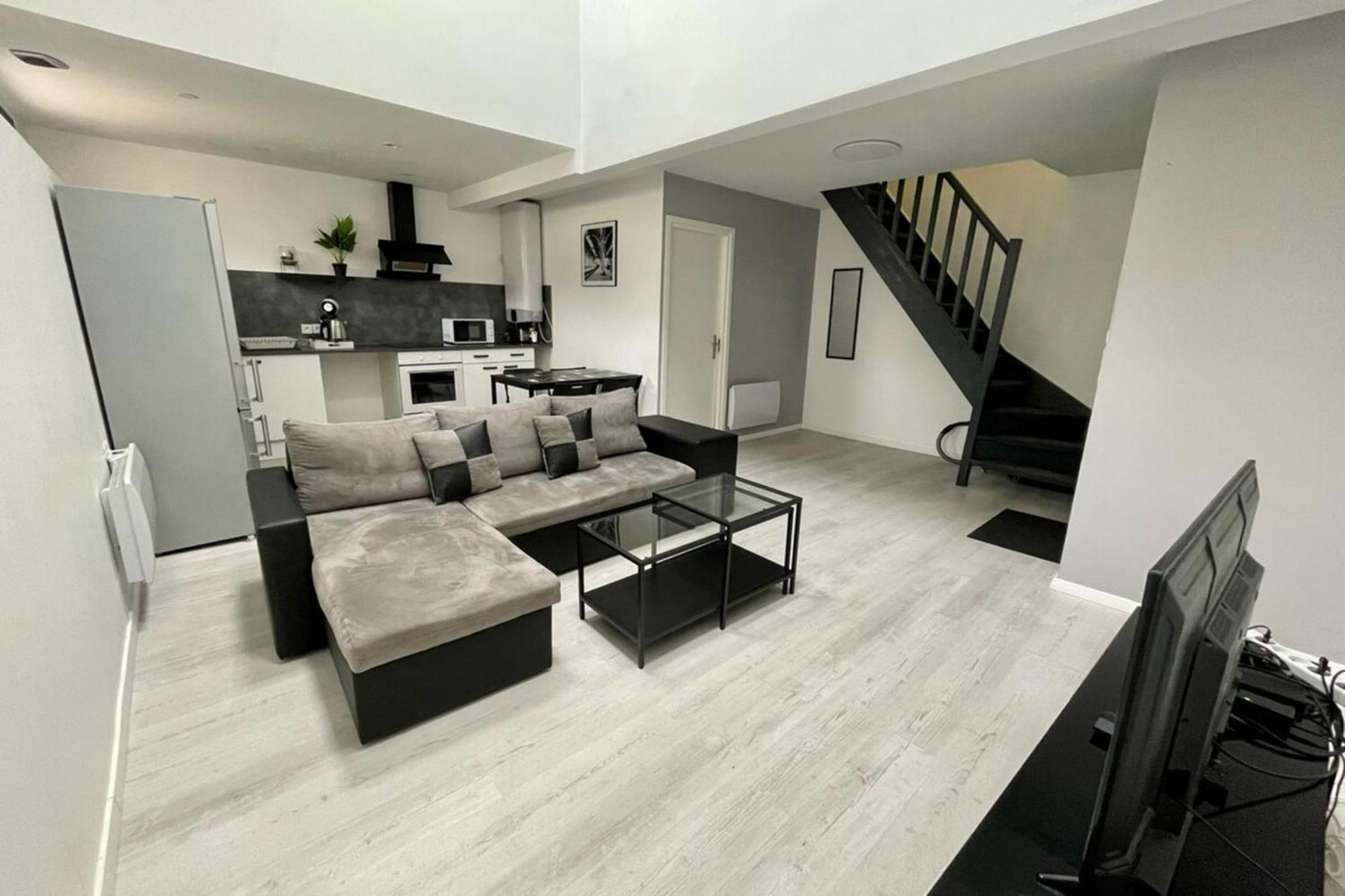 Duplex Montereau Centre - Chez Marc Apartamento Exterior foto